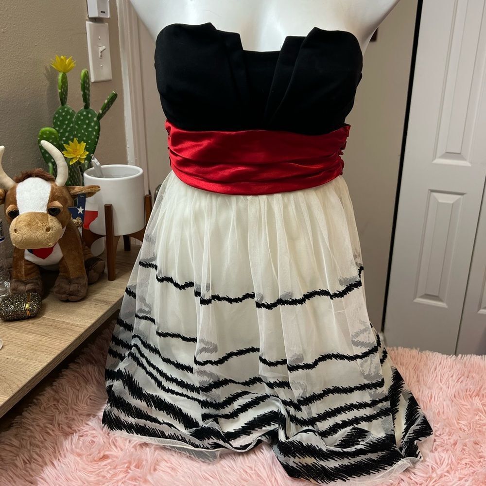 Trixxi Strapless Tulle Party Dress Womens Small Black White Red Satin Sash Y2K